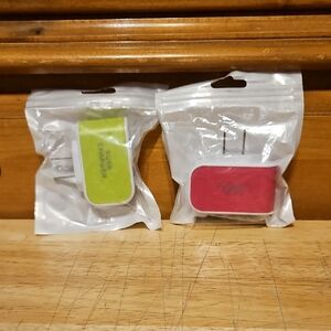 Green and Red Color 3 USB Wall Chargers